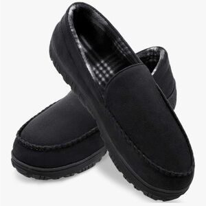 NWT Men's Black Slippers